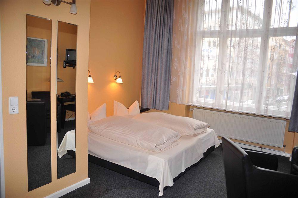 Hotel Am Hermannplatz Berlin Ngoại thất bức ảnh
