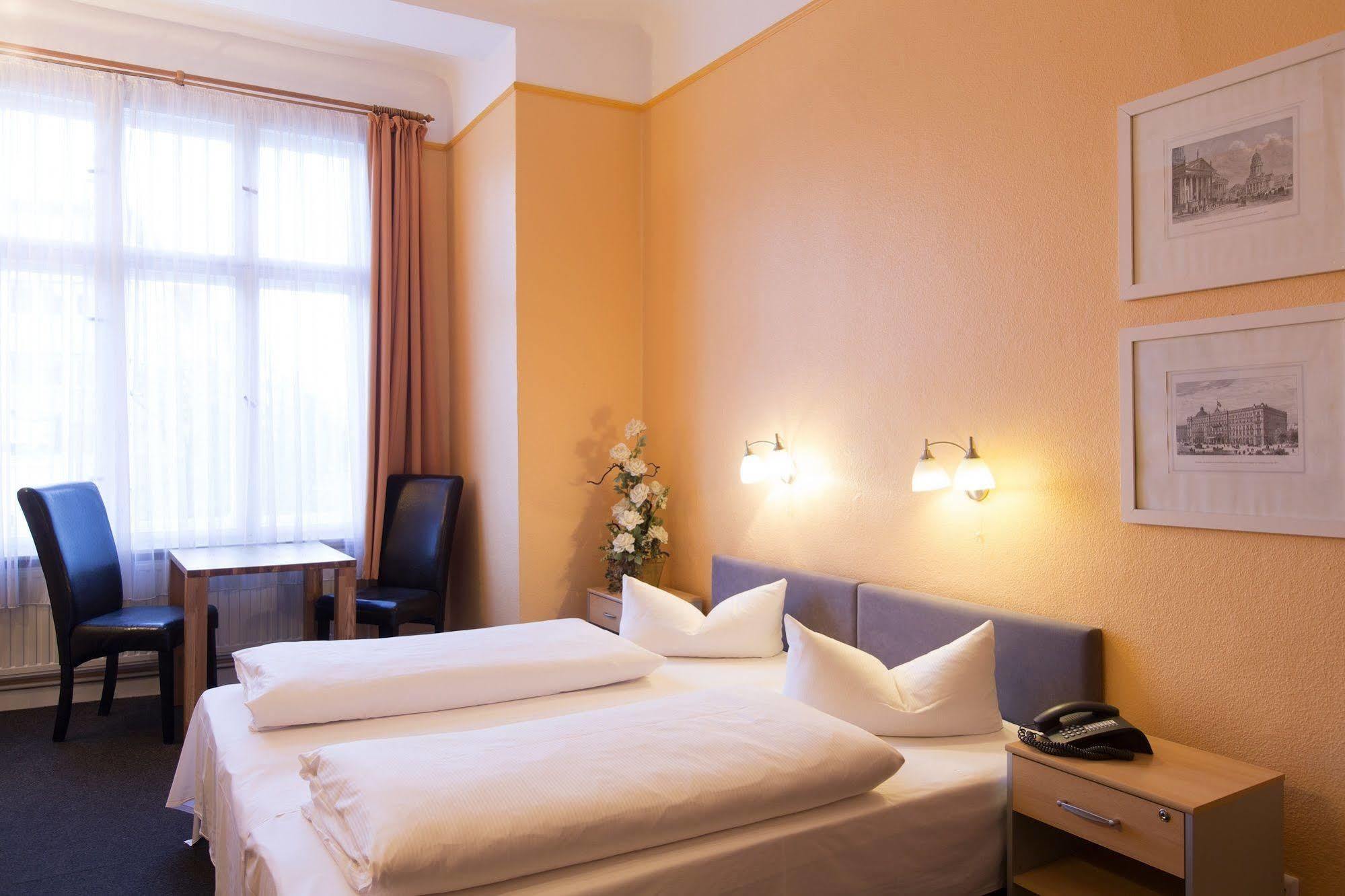 Hotel Am Hermannplatz Berlin Ngoại thất bức ảnh